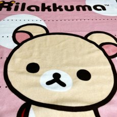 画像2: ［今治製］リラックマ｜名前入り バースタオル ｜おくるみ｜スケール｜ピンク｜アルファベット (2)